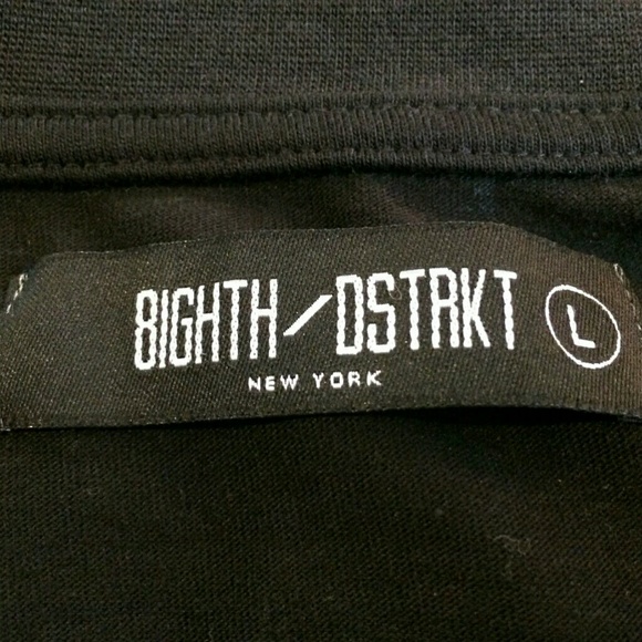 8ighth Dstrkt black and gold tshirt - Picture 6 of 6